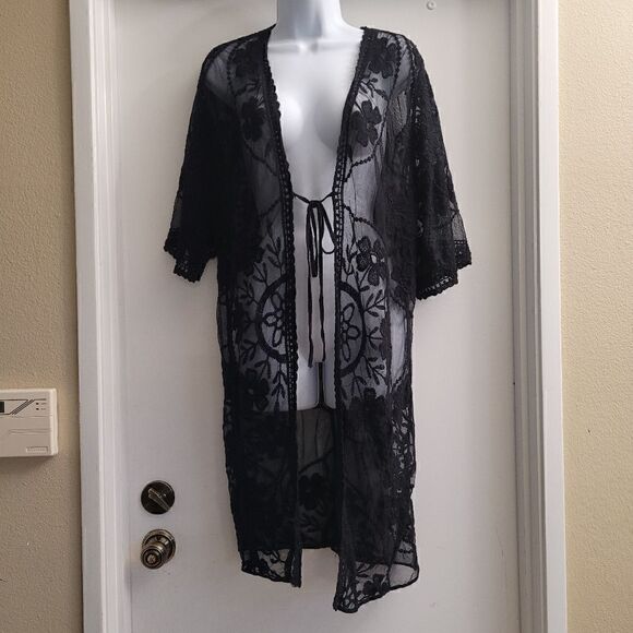 entro Tops - Entro black lace kimono cardigan